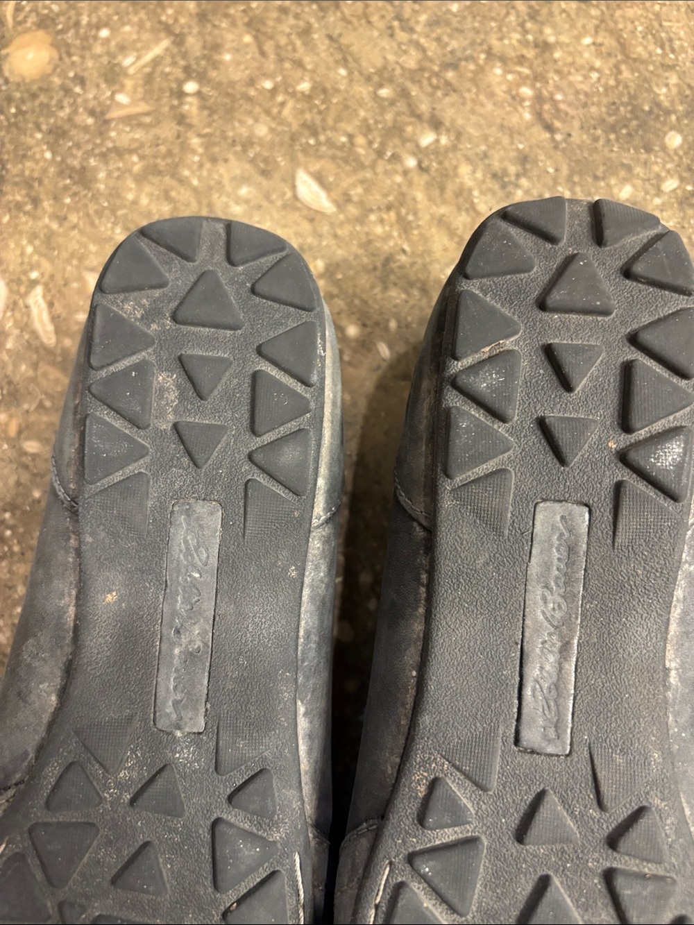 Bundle of 2 Eddie Bauer ballet flats, 8.5, gray and black - Picture 7 of 12